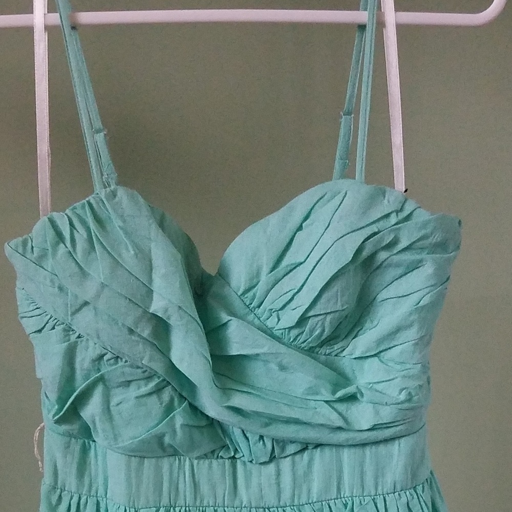 Green Sweetheart Dress with Floral Accent